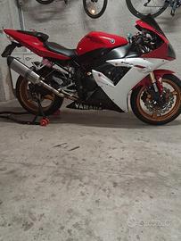 R1 iscritta ASI