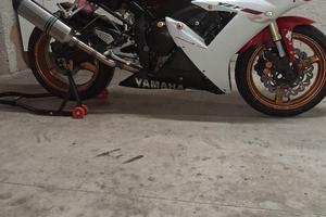R1 iscritta ASI