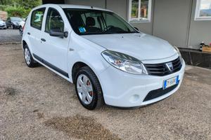Dacia Sandero 1.4 8V GPL Lauréate