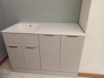 Mobile bagno lavanderia 131x67 nuovo 