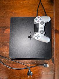 Playstation 4 slim