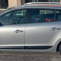 RENAULT MEGANE SPORTOUR 1.5 DIESEL 3a serie (2010)