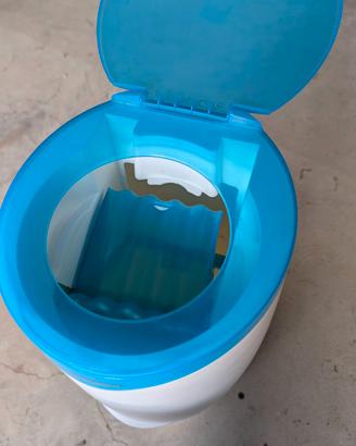 Bidone per pannolini (mangia pannolini) + ricarica