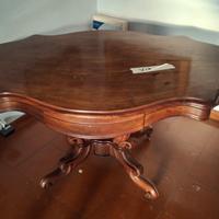 TAVOLO ANTICO SAGOMATO