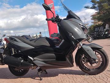 Yamaha X-Max 300 Tech Max - 2023