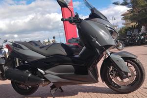 Yamaha X-Max 300 Tech Max - 2023