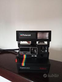 Macchina fotografica polaroid