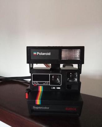 Macchina fotografica polaroid