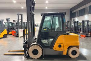 CARRELLO ELEVATORE DIESEL JUNGHGEINRICH 35 QUINTAL