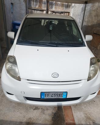  Daihatsu sirion anno 2011