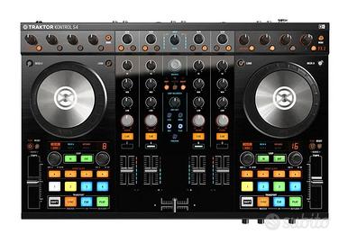 Traktor Kontrol S4 Mk2