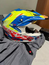 Casco e maschera da moto