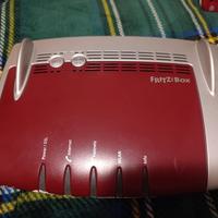 Modem router AVM FRITZ! Box 7490. 
