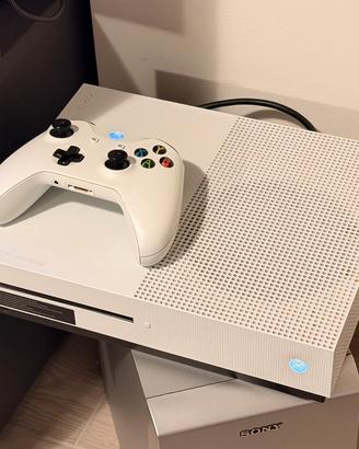 Xbox One S - 500GB