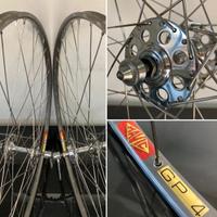 Ruote bici corsa Campagnolo Mavic. Per tubolari.