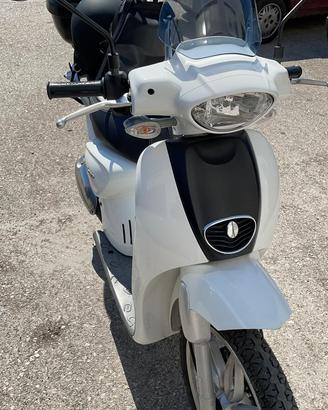 scooter scarabeo aprilia50