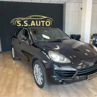 PORSCHE Cayenne 3.0 Diesel 250CV Platinum Edit. IN