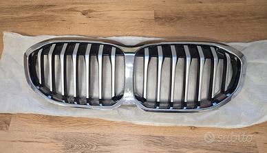 GRIGLIA ANTERIORE BMW SERIE 1 F40 CROMATA