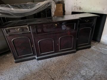 Credenza / Vetrina vintage in legno scuro