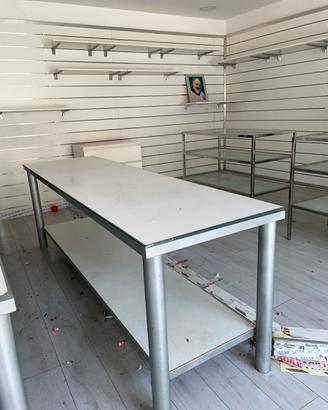 Tavolo espositivo 2,5 m