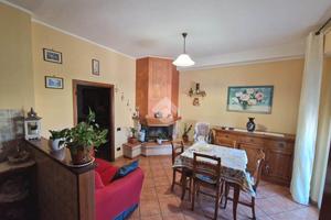 4 LOCALI A SPOLETO