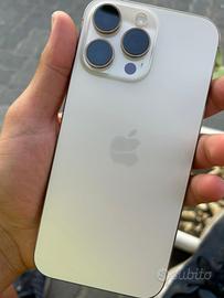 iPhone 16 Pro Max 256 giga titanio sabbia