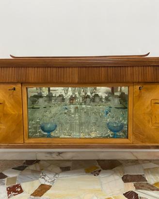 Buffet Bar