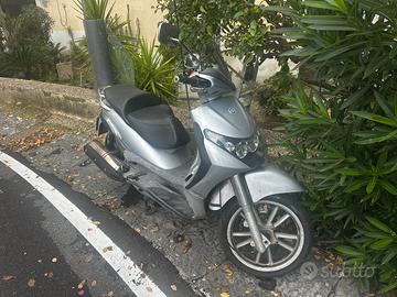 Beverly 400 LEGGI BENE