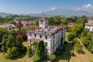 Villa o villino Ponte San Pietro