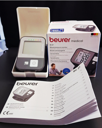 Misuratore di pressione da polso