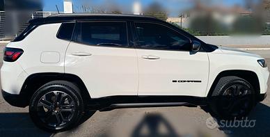 jeep Compass 80 anniversario 
