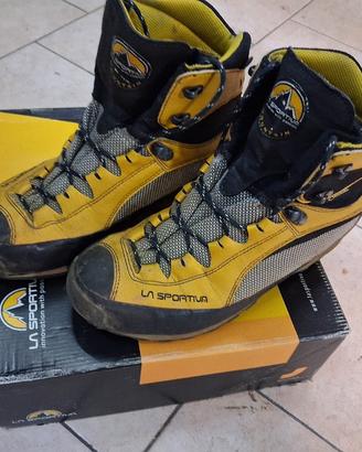 Scarponi La Sportiva mod. Trango