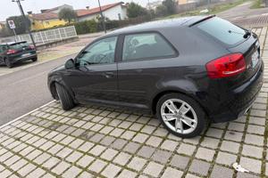 Audi a3 1.6tdi 2010 3 porte