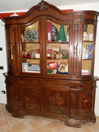 CREDENZA CON VETRINA