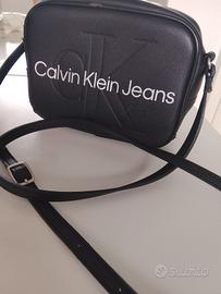 CALVIN KLEIN 