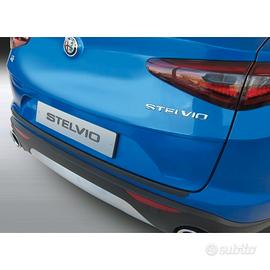 Protezione soglia baule Stelvio 4x4 NERA