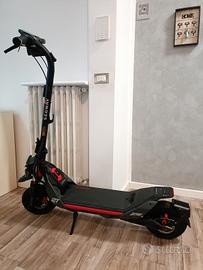 monopattino elettrico zt3 pro segway