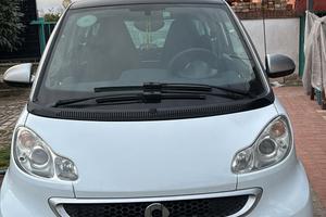Smart Fortwo 1.0 MHD 71 CV Automatica – 2014 