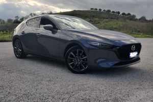 Mazda3 EXCLUSIVE 2.0L 150 CV e-Skyactiv G MHybrid
