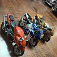 Modellini Suzuki moto