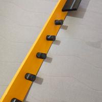 Appendiabiti in legno