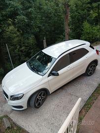 Mercedes gla