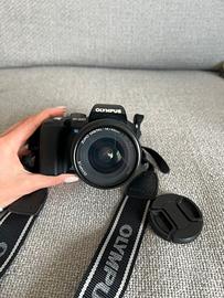 Forocamera reflex Olympus E-500 + accessori