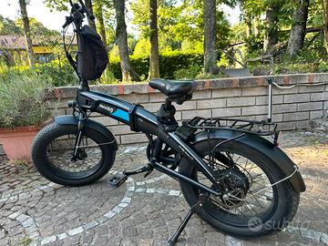 Bici elettrica pieghevole
