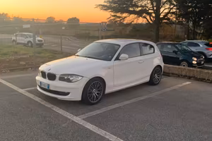BMW 116d 3 porte - 2010 - diesel manuale