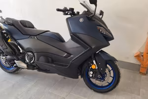 Yamaha T-MAX 560