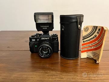 Macchina Fotografica Zenit 122 €.150