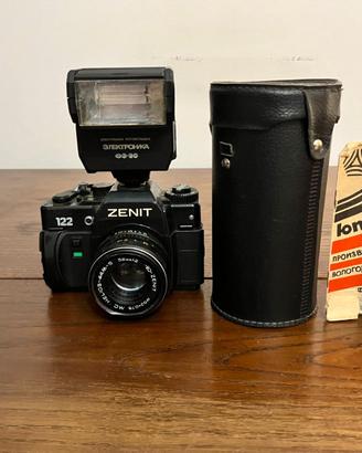 Macchina Fotografica Zenit 122 €.100