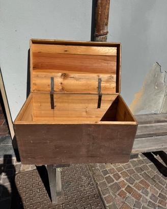 Baule valigia anni 50 in legno