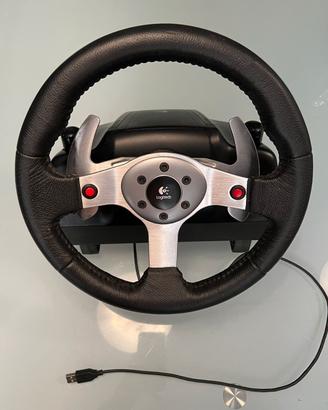 Volante g25- pedaliera-cambio inclusi